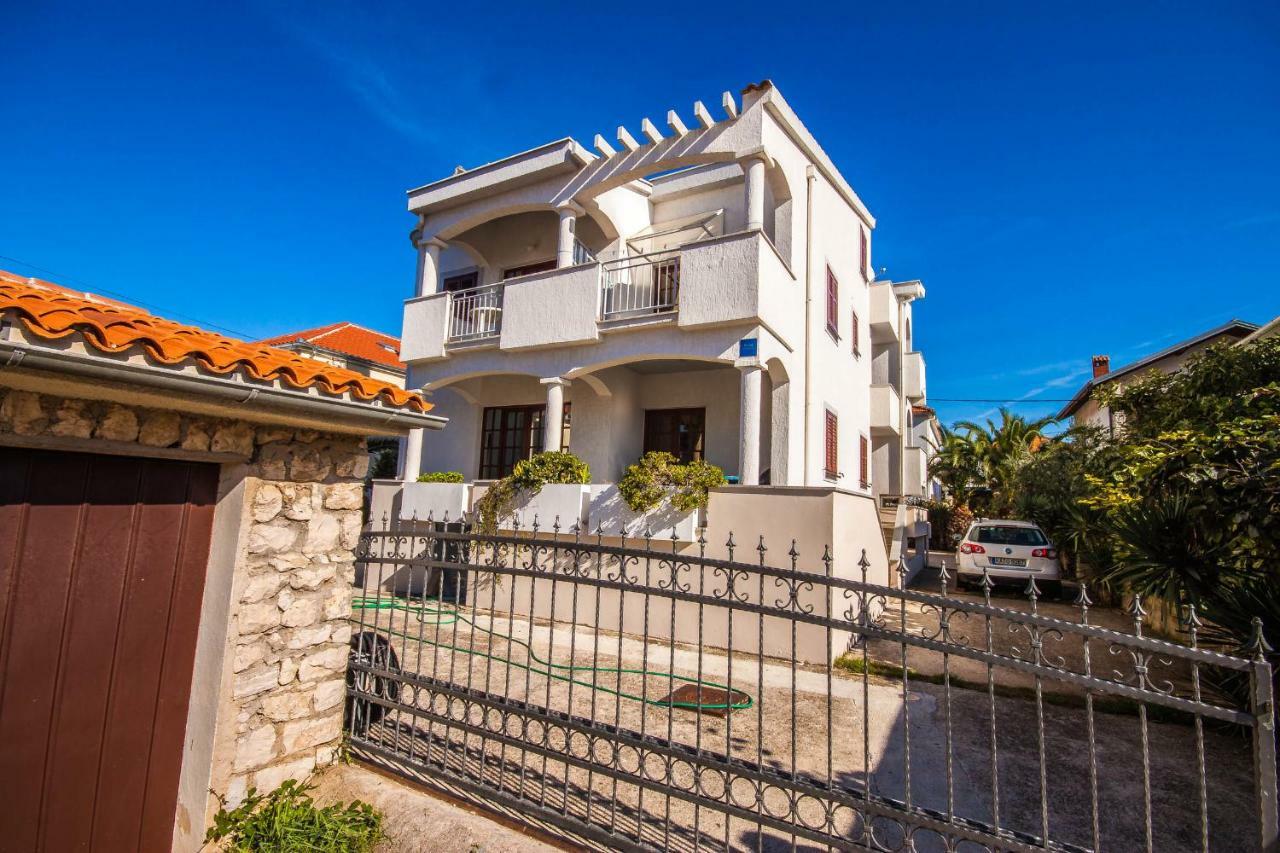 Apartments Stanic Задар Экстерьер фото